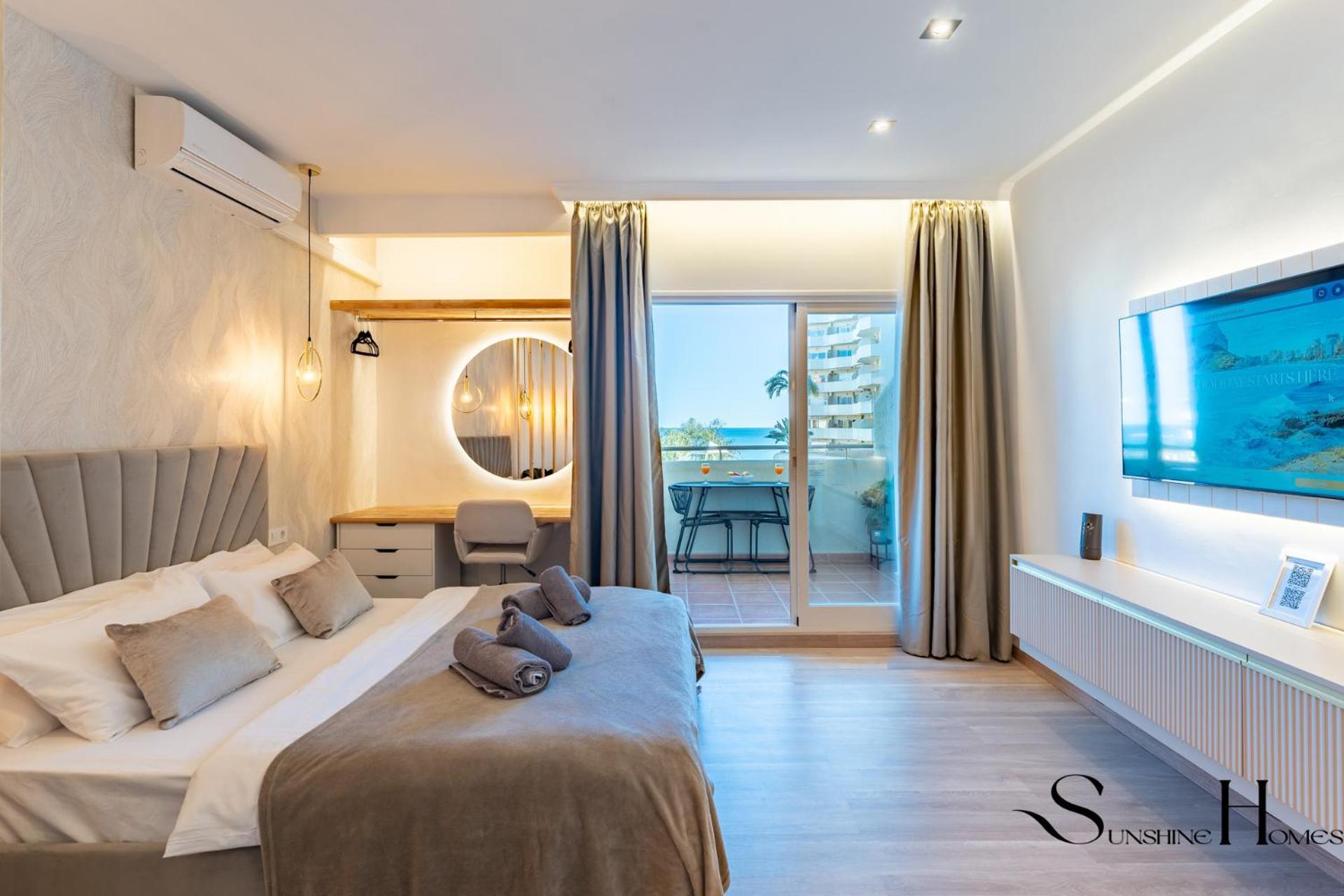 Appartement Seaview Beachfront With Aqua Park & Balcony